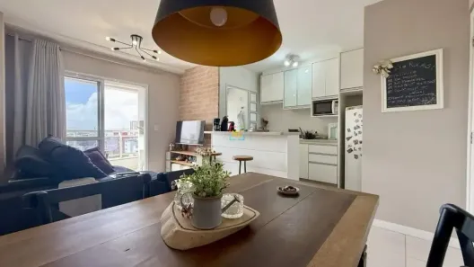 Apartamento com 2 Quartos à venda, 63m² no Barreiros, São José