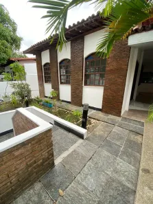 Casa com 3 Quartos à venda, 360m² no Pituba, Salvador