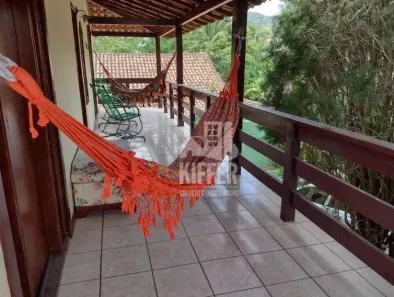 Casa com 5 Quartos à venda, 410m² no Badu, Niterói