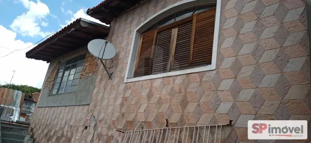 Casa com 3 Quartos à venda, 179m² no Ayrosa, Osasco