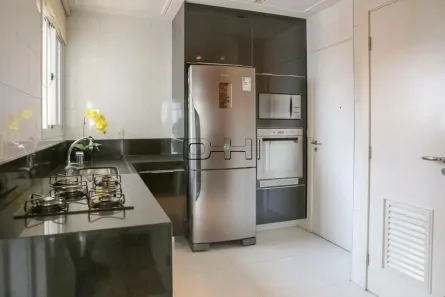 Apartamento com 3 Quartos para alugar, 119m² no Vila Pompéia, São Paulo