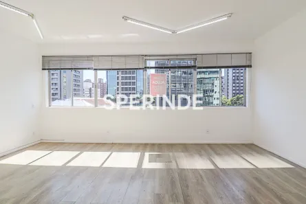 Sala Comercial para alugar, 30m² no São João, Porto Alegre