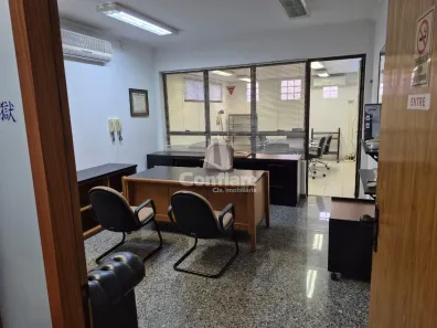 Sala Comercial à venda, 92m² no Petrópolis, Porto Alegre