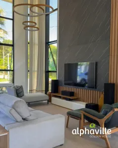 Casa de Condomínio com 5 Quartos à venda, 350m² no Jacuhy, Serra