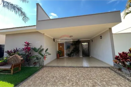 Casa de Condomínio com 3 Quartos à venda, 151m² no Parque Residencial Damha, Araraquara