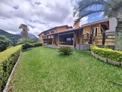 Casa com 4 Quartos à venda, 1612m² no Fazendinha, Teresópolis