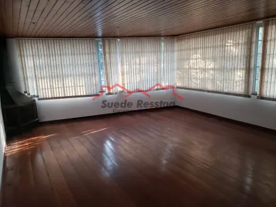 Casa com 3 Quartos para alugar, 182m² no Jardim Bélgica, São Paulo
