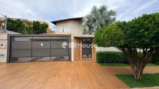 Sobrado com 6 Quartos à venda, 406m² no Chácara Cachoeira, Campo Grande