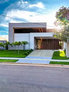 Casa de Condomínio com 4 Quartos à venda, 186m² no Residencial Prado, Senador Canedo