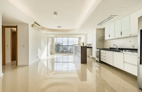 Apartamento com 2 Quartos à venda, 86m² no Três Figueiras, Porto Alegre