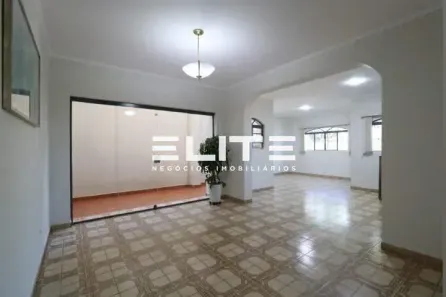 Sobrado com 5 Quartos para alugar, 262m² no Jardim, Santo André
