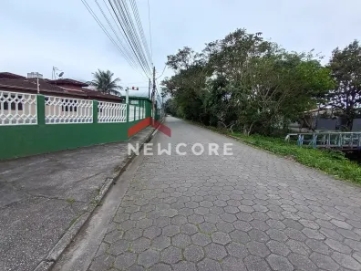 Casa de Condomínio com 2 Quartos à venda, 50m² no Martim de Sá, Caraguatatuba