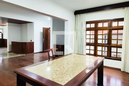Casa com 3 Quartos à venda, 290m² no Vila Dirce, Mauá