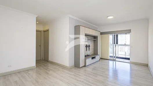 Apartamento com 2 Quartos para alugar, 76m² no Água Verde, Curitiba