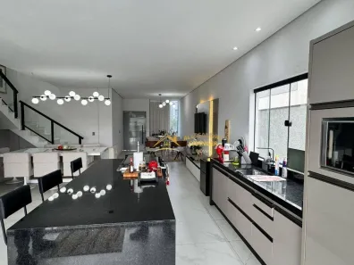 Casa de Condomínio com 4 Quartos à venda, 260m² no Cidade Parquelandia, Mogi das Cruzes