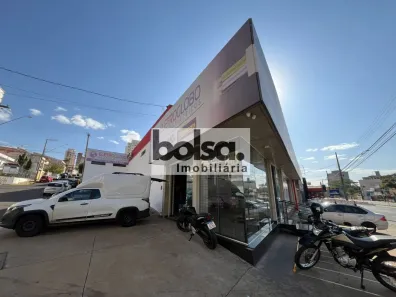 Prédio Comercial à venda, 728m² no Vila Santo Antônio, Bauru