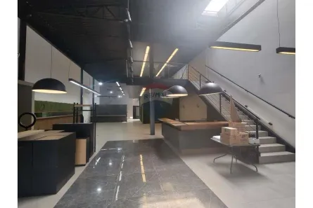 Sala Comercial para alugar, 390m² no Paulista, Piracicaba