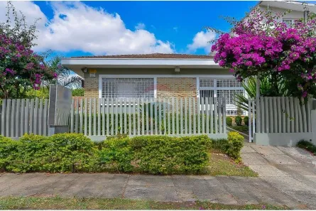 Imóvel Comercial com 8 Quartos à venda, 216m² no Bom Retiro, Curitiba