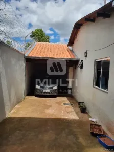 Casa com 3 Quartos à venda, 120m² no Cidade Jardim, Uberlândia