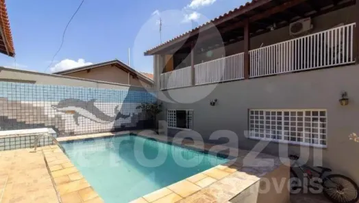 Sobrado com 3 Quartos à venda, 240m² no Jardim Santa Genebra, Campinas