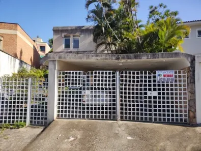 Sobrado com 3 Quartos à venda, 246m² no Jardim Prudência, São Paulo
