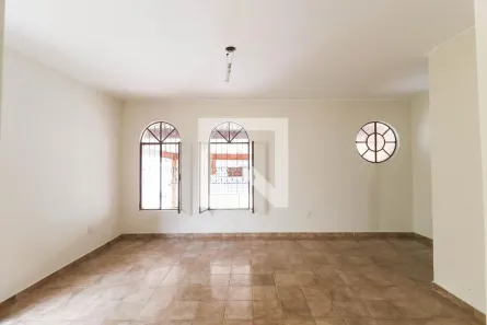 Casa com 3 Quartos à venda, 180m² no Tremembé, São Paulo