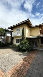 Casa de Condomínio com 4 Quartos à venda, 145m² no Itapuã, Salvador