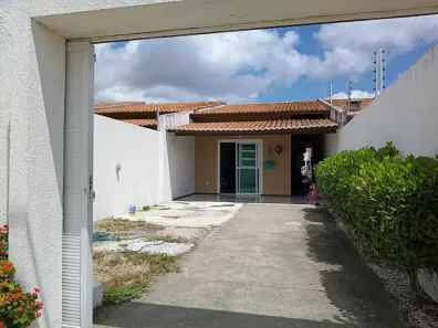 Casa com 2 Quartos à venda, 100m² no , Itaitinga
