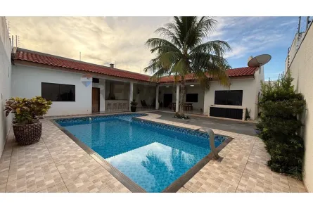 Casa com 3 Quartos à venda, 198m² no Setor Residencial Granville I, Rondonópolis