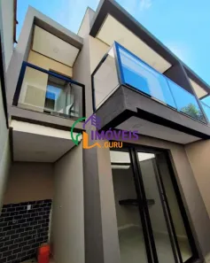 Sobrado com 3 Quartos à venda, 135m² no Jardim das Acácias, Poços de Caldas
