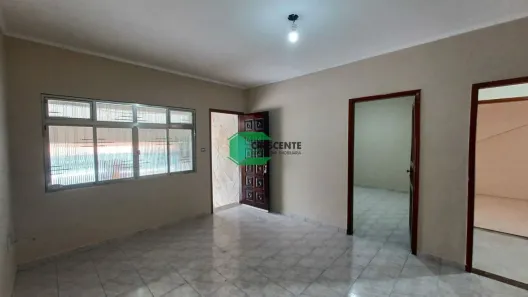 Casa com 2 Quartos para alugar, 90m² no Jardim das Maravilhas, Santo André