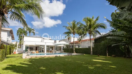 Casa de Condomínio com 4 Quartos à venda, 304m² no Tabatinga, Caraguatatuba