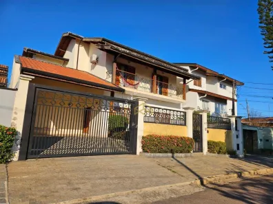 Casa com 4 Quartos à venda, 374m² no Cidade Universitária, Campinas