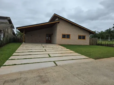 Casa de Condomínio com 3 Quartos à venda, 176m² no Campo do Meio, Araçoiaba da Serra