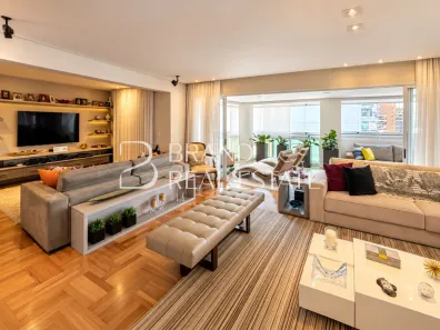 Apartamento com 3 Quartos à venda, 233m² no Vila Uberabinha, São Paulo