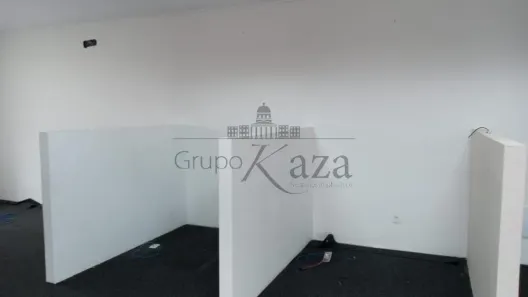 Sala Comercial à venda, 52m² no Jardim São Dimas, São José dos Campos