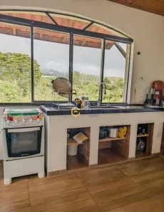 Fazenda/Sítio com 2 Quartos à venda, 100m² no , São Thomé das Letras