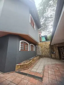 Sobrado com 4 Quartos para alugar, 500m² no Jardim Santa Mena, Guarulhos