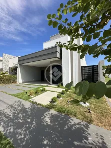 Casa de Condomínio com 3 Quartos à venda, 150m² no Condomínio Primor das Torres, Cuiabá
