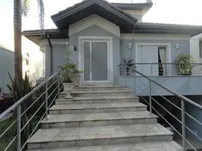 Casa de Condomínio com 3 Quartos à venda, 208m² no Residencial Morada dos Pássaros-Aldeia da Serra, Barueri