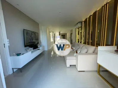 Apartamento com 4 Quartos para alugar, 245m² no Centro, Balneário Camboriú