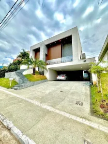 Casa de Condomínio com 4 Quartos à venda, 351m² no Condomínio do Lago 1ª Etapa, Goiânia