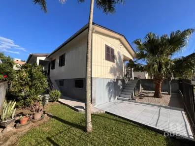 Casa com 3 Quartos à venda, 114m² no Mina do Mato, Criciúma