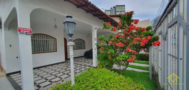 Casa com 5 Quartos à venda, 300m² no Centro de Vila Velha, Vila Velha