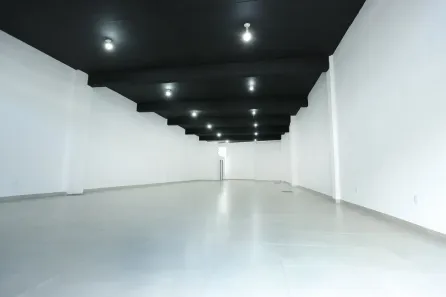 Ponto Comercial para alugar, 234m² no Penha Circular, Rio de Janeiro