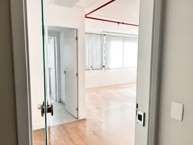Sala Comercial para alugar, 84m² no Vila Olímpia, São Paulo