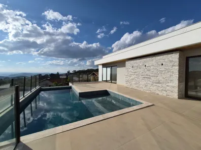 Casa de Condomínio com 4 Quartos para venda ou aluguel, 505m² no Chales do Imperador, Juiz de Fora