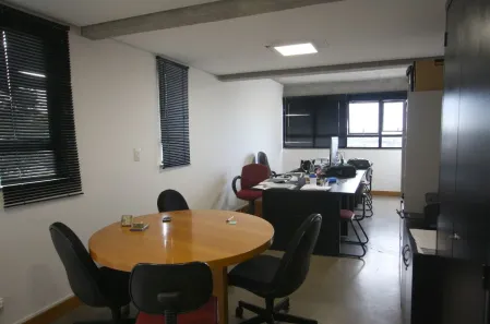 Sala Comercial à venda, 90m² no Santa Lúcia, Belo Horizonte