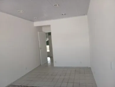 Sala Comercial para alugar, 28m² no Centro, Duque de Caxias
