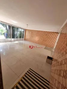 Casa com 3 Quartos para alugar, 692m² no Vila Aricanduva, São Paulo